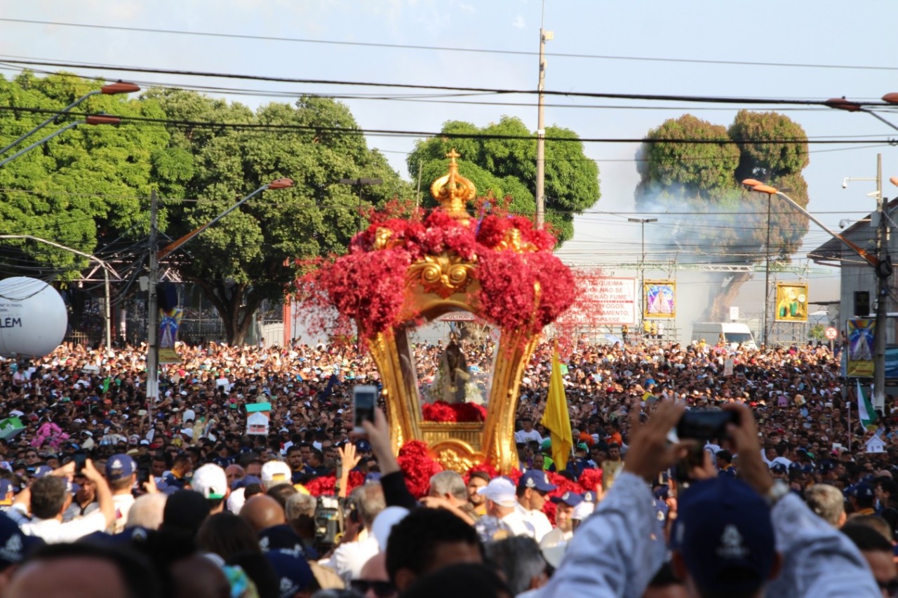 Com o tema ‘Maria, Mãe e Mestra’, Círio de Nazaré volta a contar com a presença de fiéis após dois anos