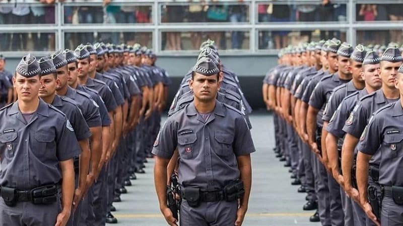 Apenas 40% dos policiais acreditam no sistema eleitoral brasileiro, aponta Fórum Brasileiro de Segurança Pública