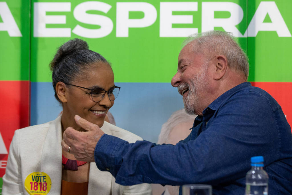 ‘A política ambiental será tratada de forma transversal’, declara Lula em encontro político com ex-ministra do Meio Ambiente Marina Silva