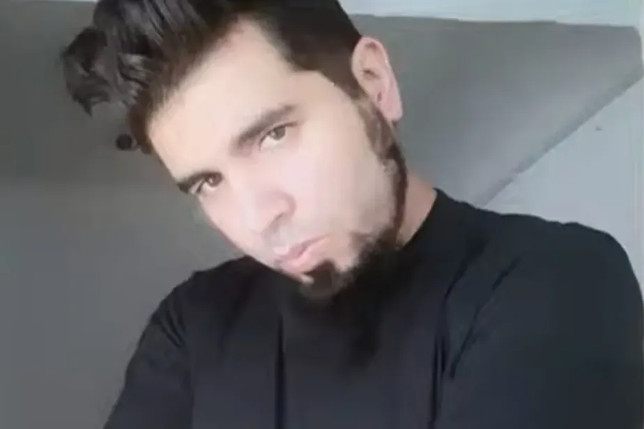 Suspeito de tentativa de homicídio de Cristina Kirchner se cala em depoimento, mas tenta livrar namorada