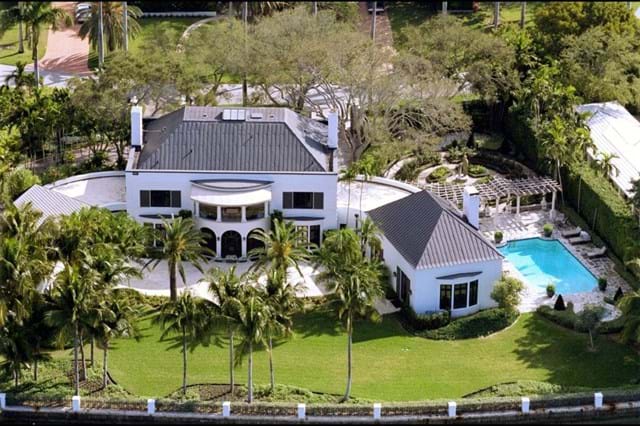 Pesquisa aponta que número de milionários no Brasil vai dobrar até 2026