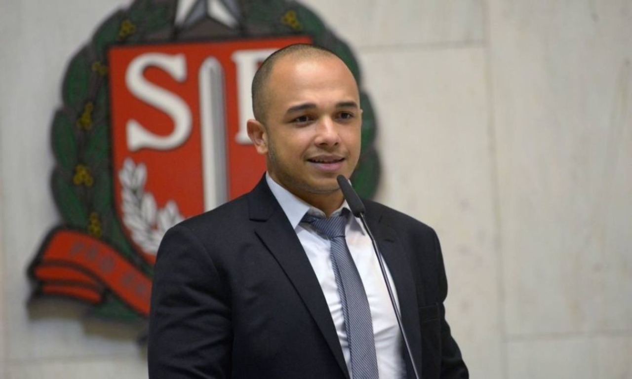 ‘Não me arrependo de absolutamente nada’, diz deputado Bolsonarista sobre ataque à jornalista Vera Magalhães