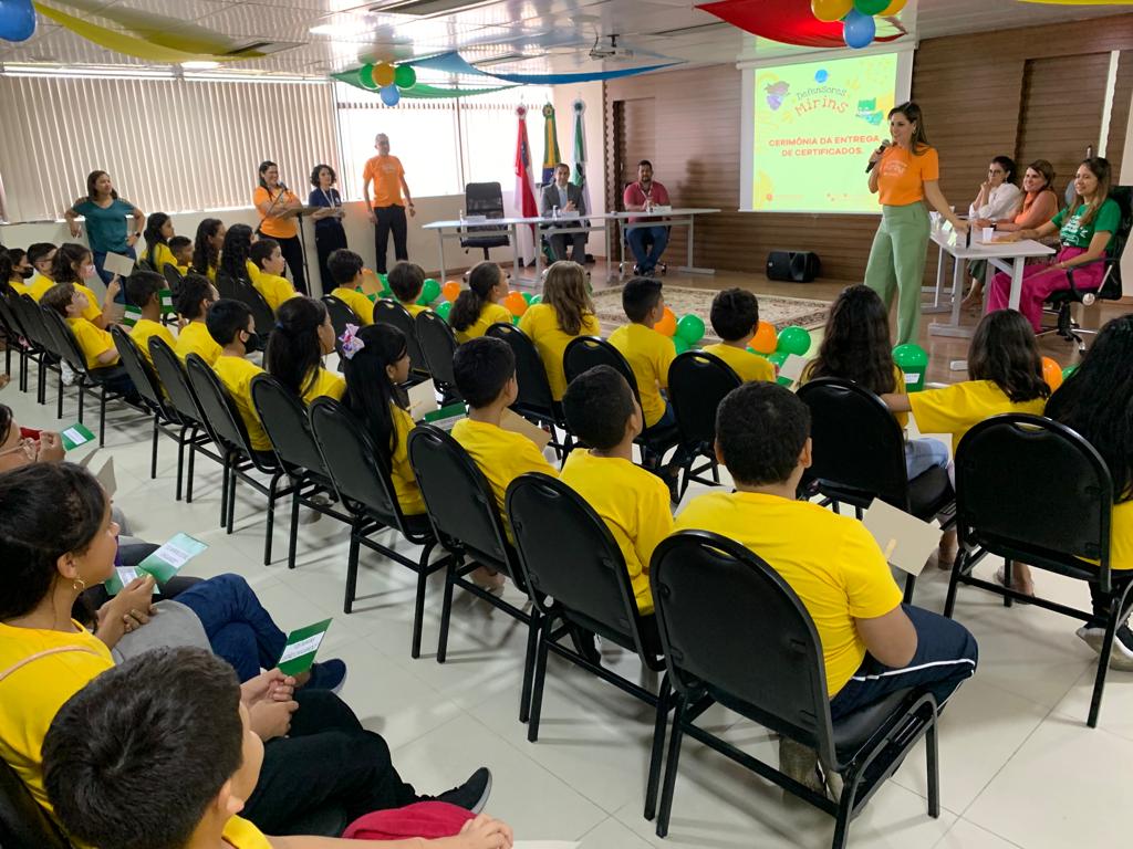 Projeto de ‘Defensores Mirins’ leva noções de direitos e deveres a alunos da rede pública em Manaus