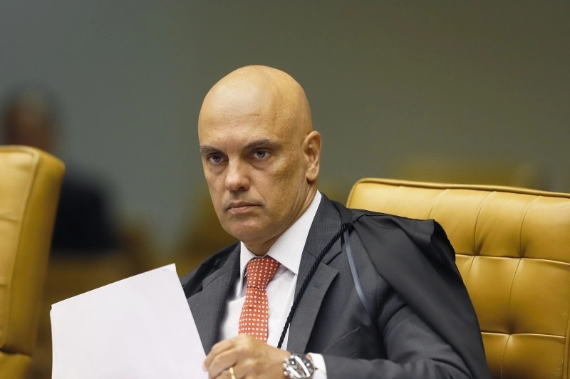 Alexandre de Moraes revoga efeitos de decreto que reduzia alíquotas de Impostos sobre Produtos Industrializados
