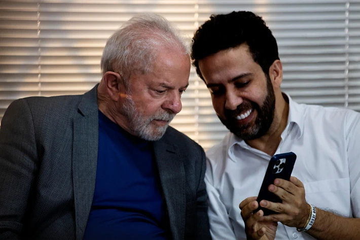 Candidato à Presidência, Lula cresce nas redes sociais enquanto aliados reforçam ‘guerrilha’ digital