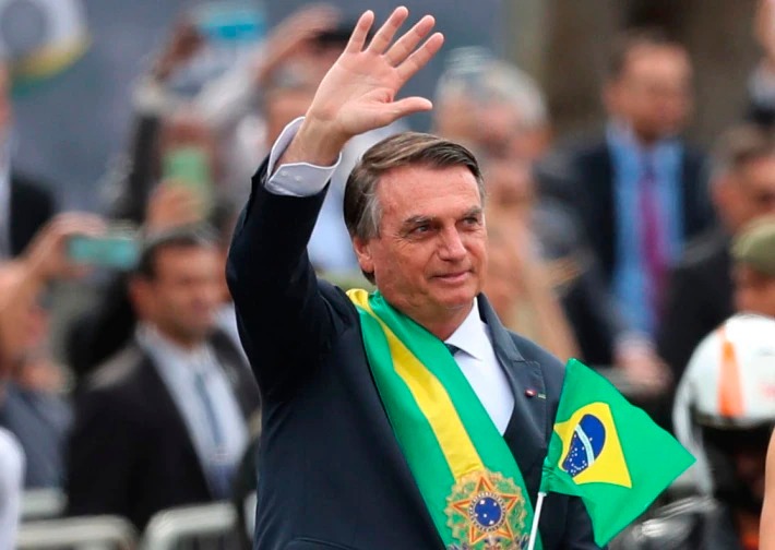 Bolsonaro se prepara para reconhecer derrota com discurso crítico ao processo eleitoral