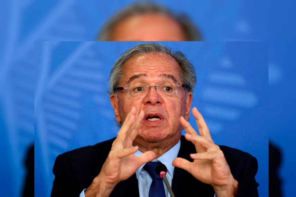 ‘Eu, se fosse Bolsonaro, diria: tudo que o Lula fizer, eu faço mais, porque nós roubamos menos. Nós não roubamos’, afirma Guedes