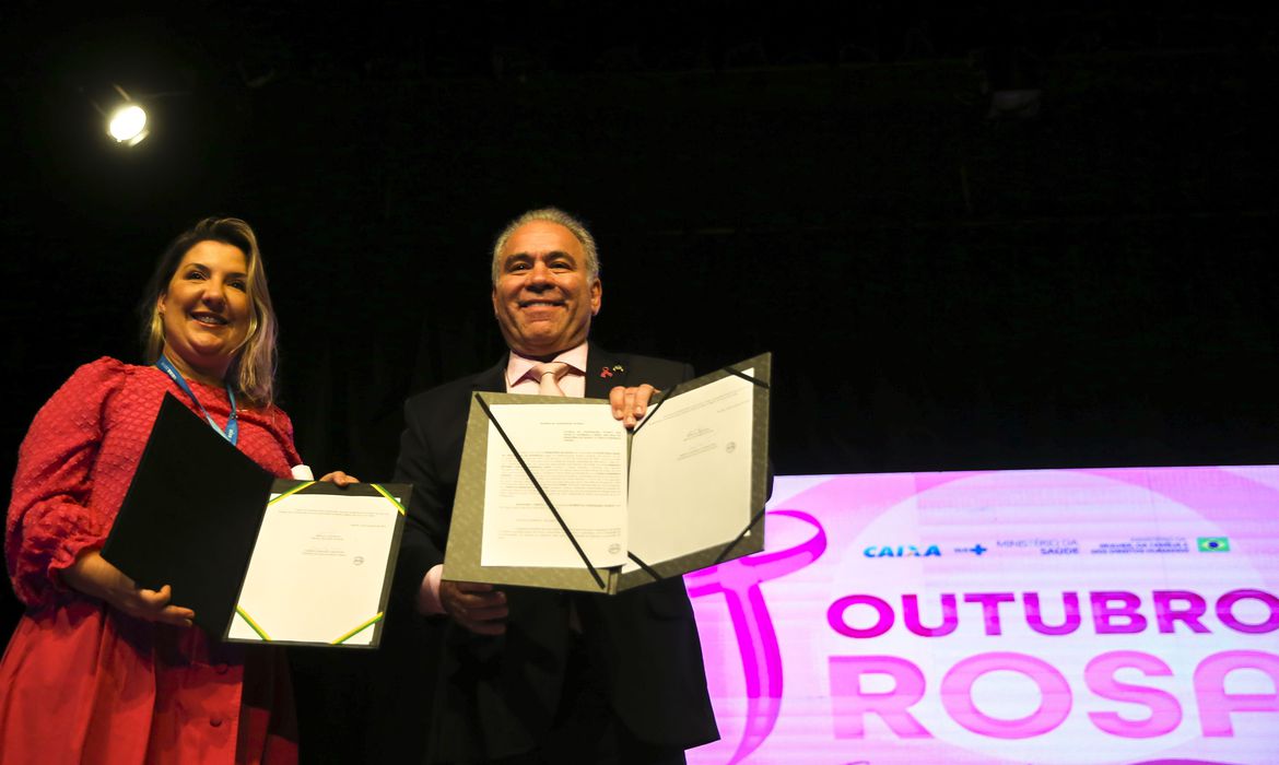 Ministério da Saúde anuncia medidas de combate ao câncer de mama