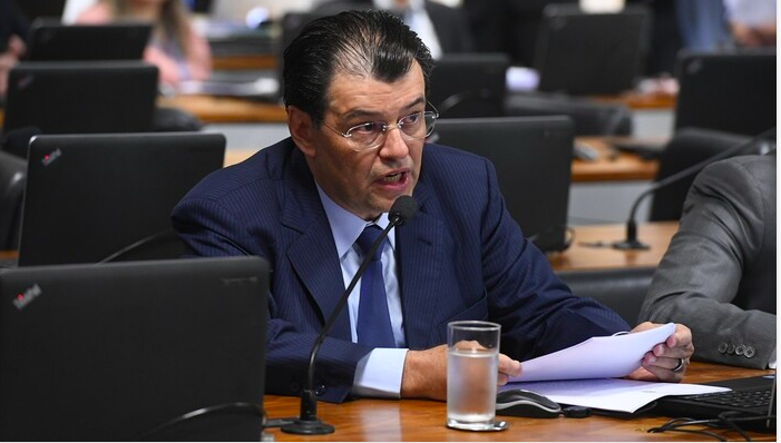 Senador Eduardo Braga, relator da PEC da Reforma Tributária (Reprodução/Agência Senado)