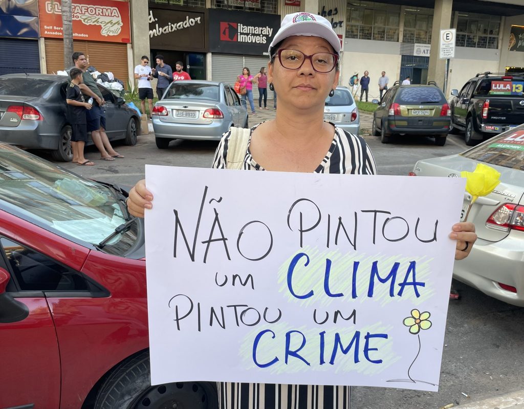 Após negar gravar vídeo para campanha de Bolsonaro, mães de meninas venezuelanas pedem retratação