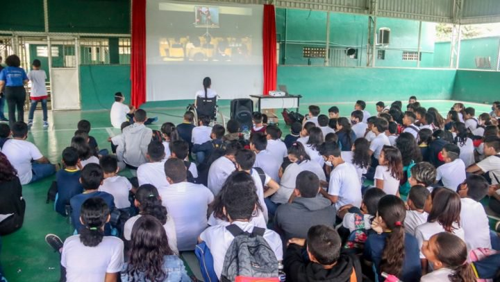 Raimundo Almeida Lúcio Municipal School (Release)