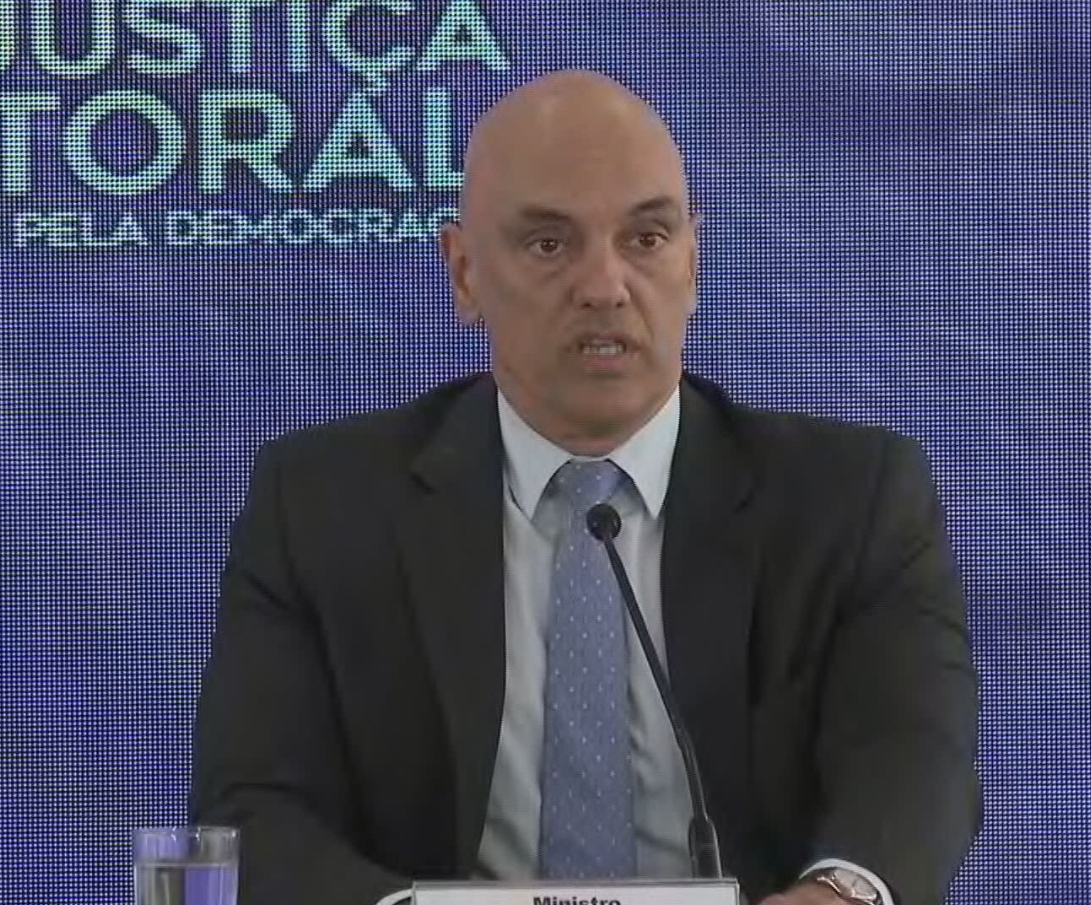 Presidente da Corte eleitoral, ministro Moraes diz que eleição está sendo tranquila e harmoniosa