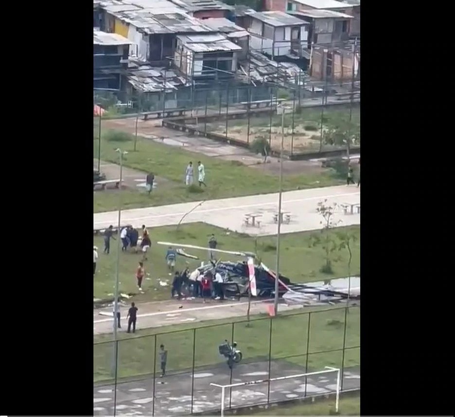 Helicóptero com duas pessoas cai perto do Aeroporto de Congonhas, em SP