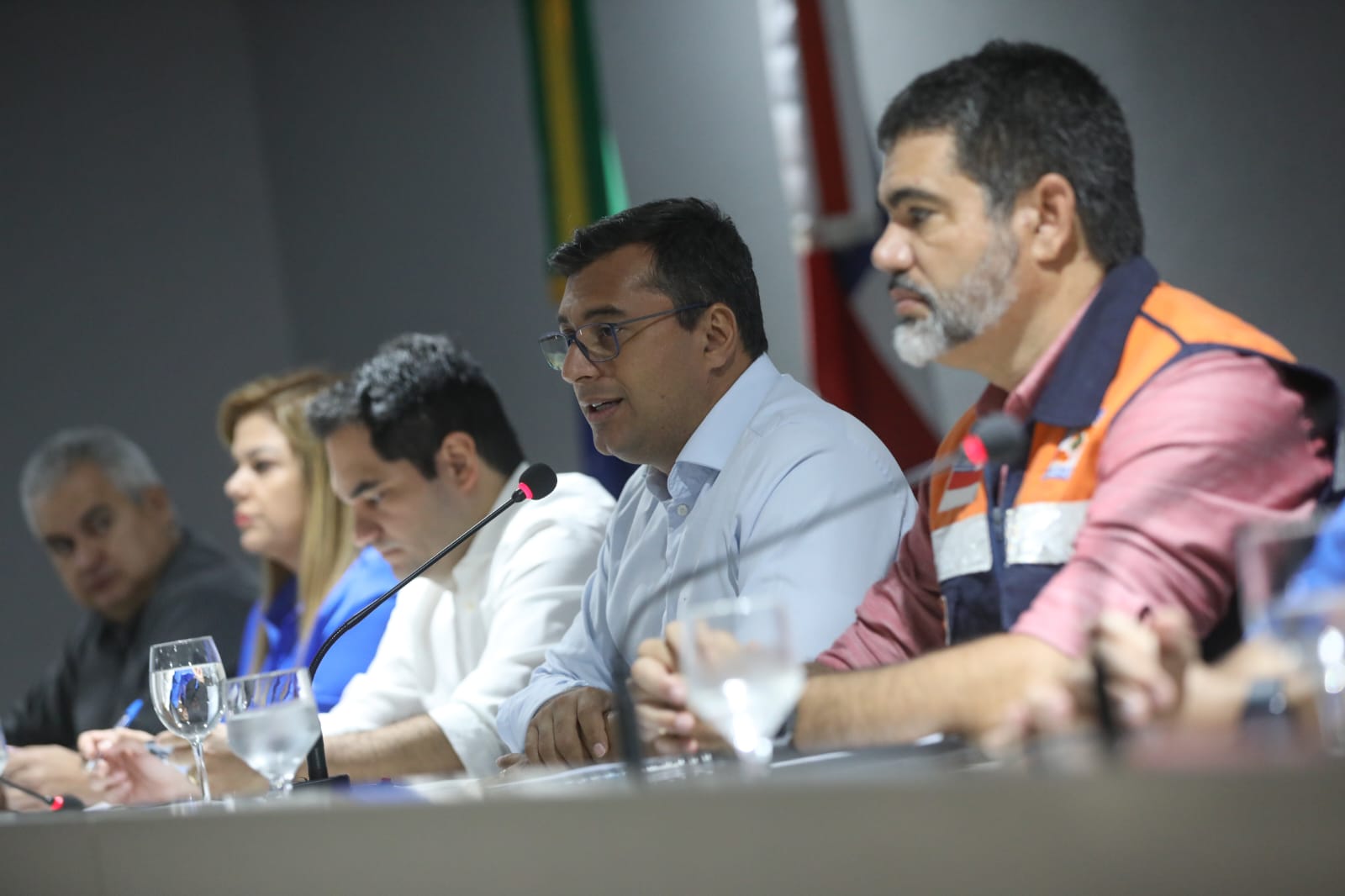 Governador do AM anuncia investimento de R$ 50 milhões em ações da Operação Estiagem 2022