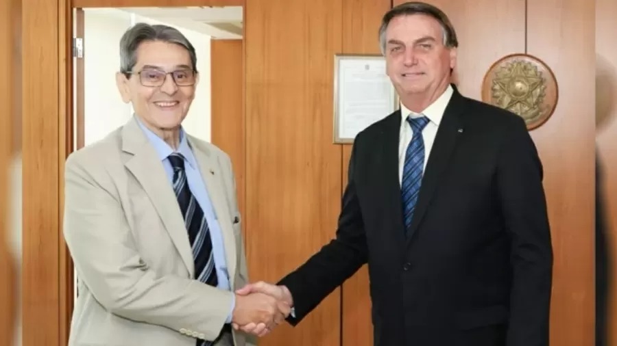 Após Bolsonaro enviar ministro para ajudar Roberto Jefferson, aliados do presidente veem desgaste da campanha
