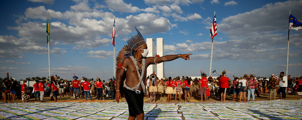 Lideranças da Apib começam a trabalhar propostas para Ministério dos Povos Indígenas