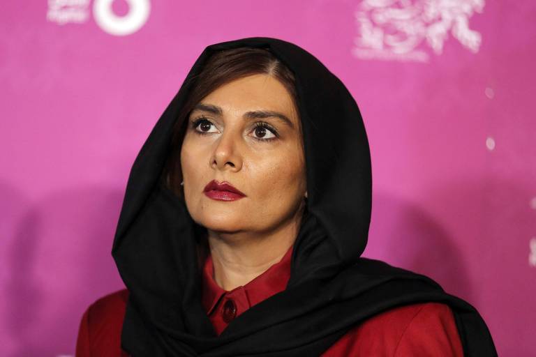 A atriz iraniana Hengameh Ghaziani, na 34ª edição do festival de Fajr, em Teerã, capital do Irã (Atta Kenare - 3.fev.16/AFP)