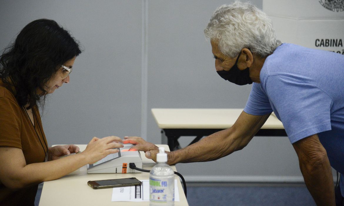 Termina o prazo para mesário justificar ausência no segundo turno das Eleições 2022