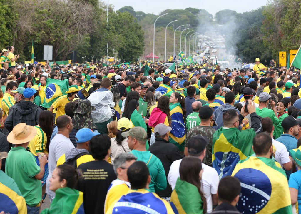 Empresários investigados por financiar atos extremistas doaram ao menos R$ 1 milhão para campanha de Bolsonaro