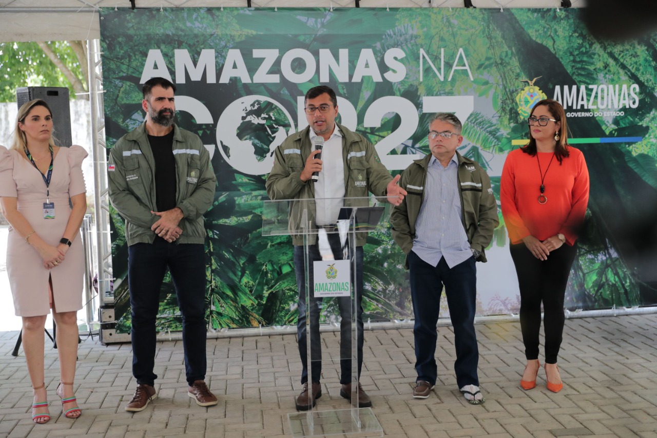 Governo do AM assina decreto sobre cotas de crédito de carbono e anuncia equipe para COP27