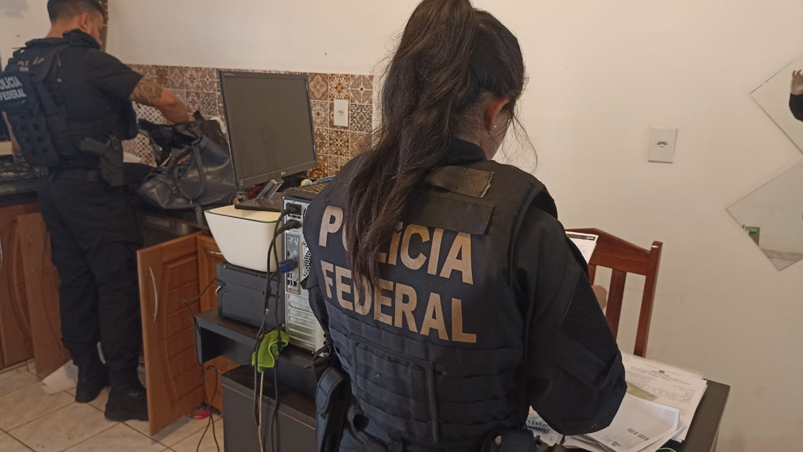 Em Rondônia, PF prende 25 pessoas por tráfico e lavagem de dinheiro; esquema movimentou mais de R$ 1 bilhão