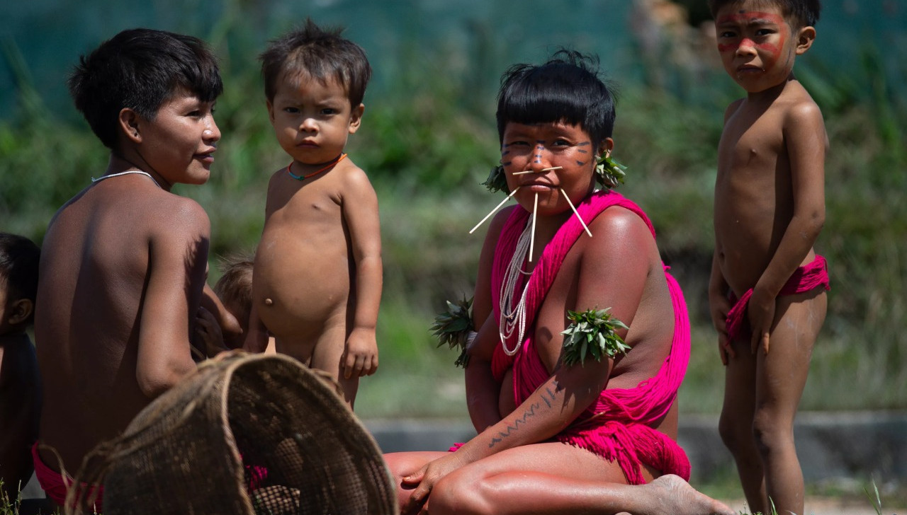 PF deflagra operação para investigar desvios de medicamentos destinados a indígenas Yanomami em Roraima