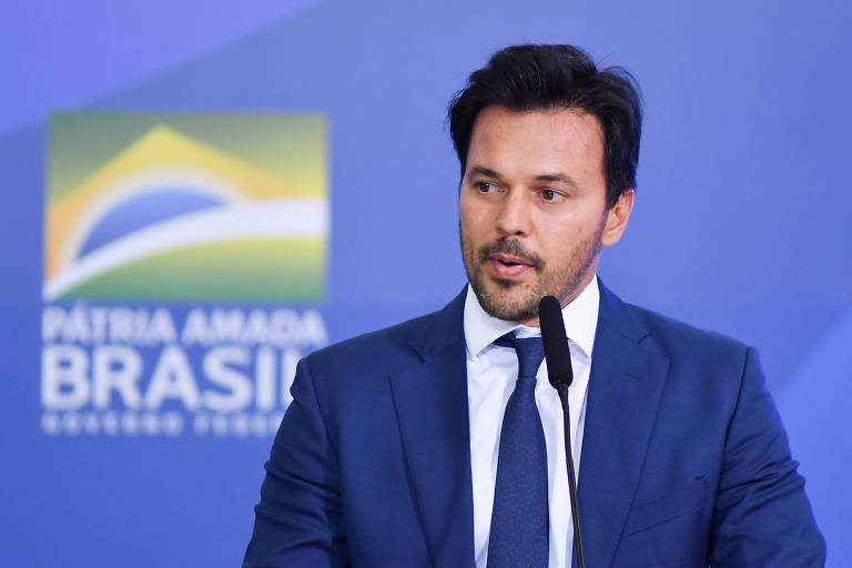 Ministro das Comunicações no Governo Bolsonaro é exonerado do cargo