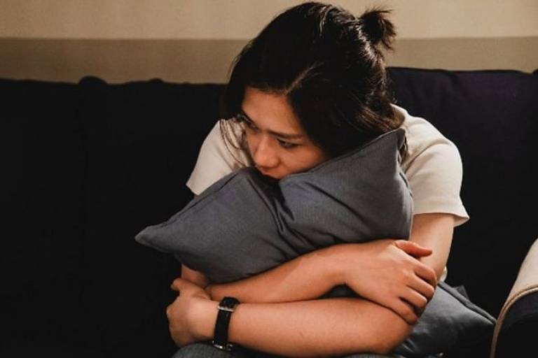 ‘Fico logo obcecada’: desafios de pessoas com transtorno de personalidade limítrofe para namorar