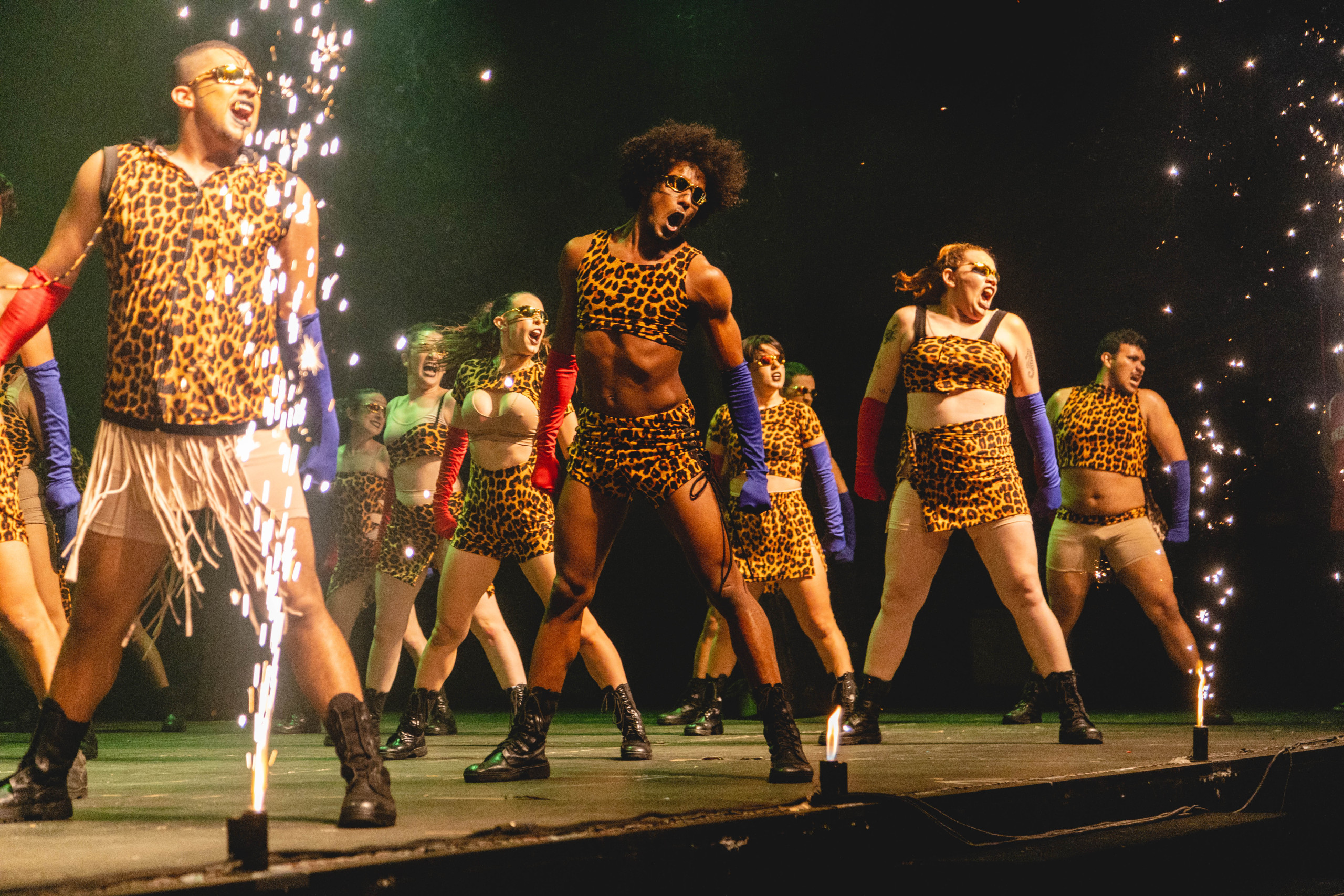 Companhia de dança Gandhicats une arte contemporânea, urbana e boi-bumbá em espetáculo no AM