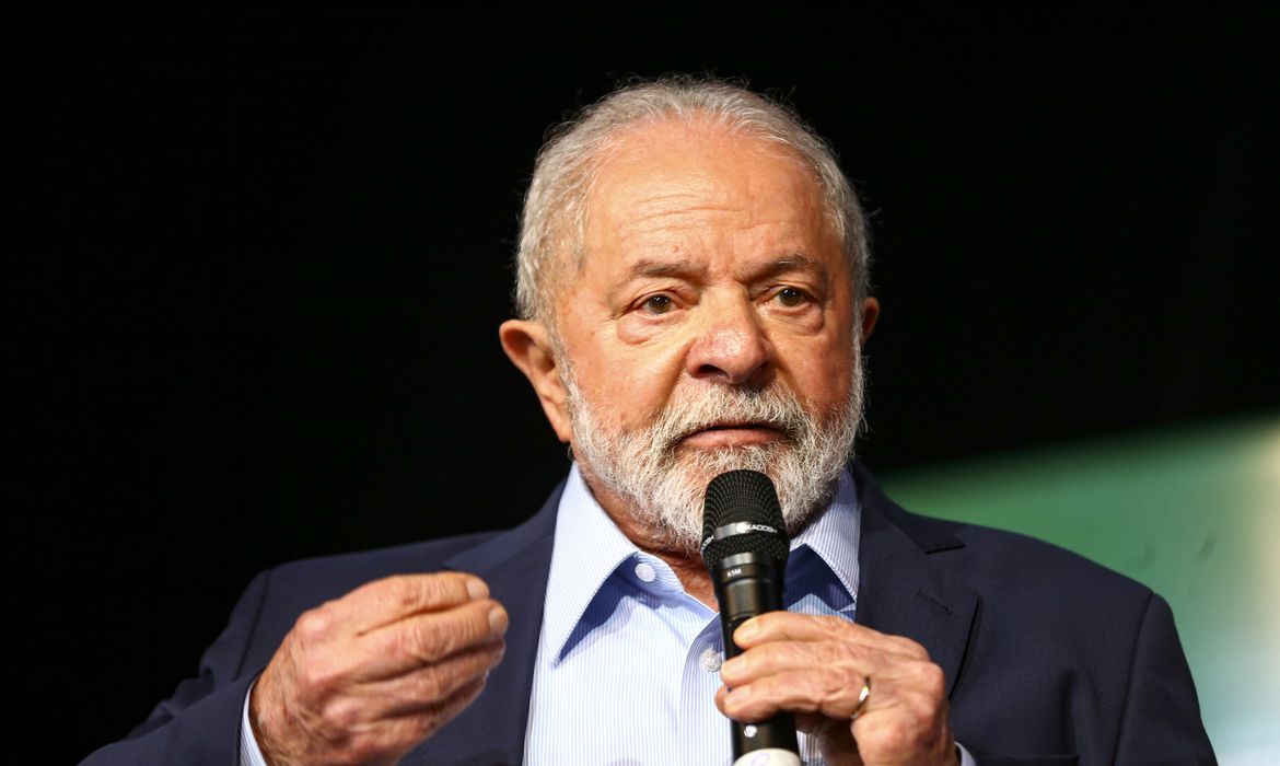 Meta em novo mandato de Lula, diminuir o preço da comida é missão difícil nas condições atuais