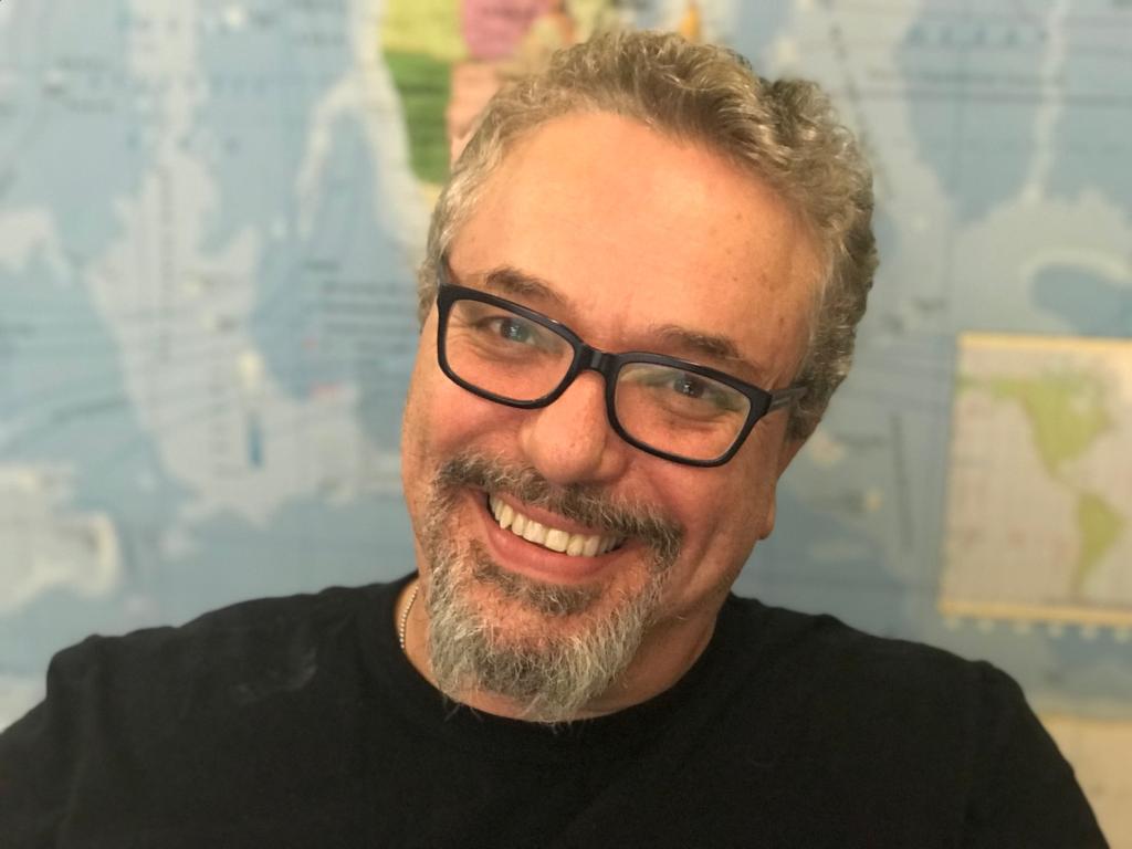 Livro ‘Cães da Amazônia’ une conflito de gerações, ambientalismo e filmes de ação em suas páginas