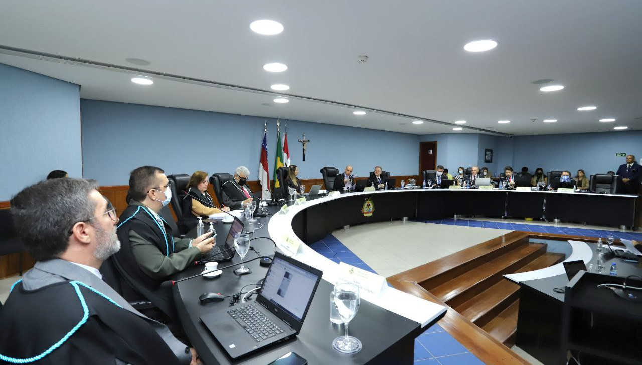 TCE do Amazonas julga contas do governo e outros 71 processos nesta terça-feira