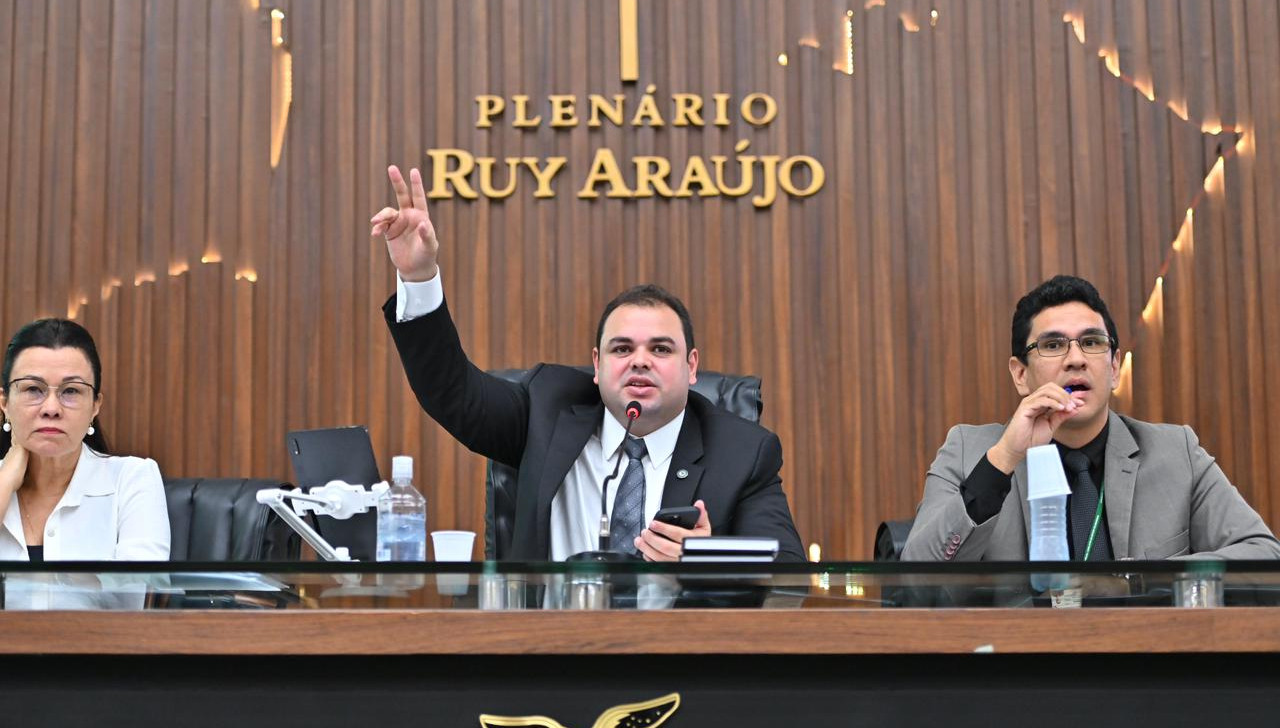 Presidente da Aleam destaca aprovação da Lei Orçamentária do Estado no valor de R$ 26 bilhões