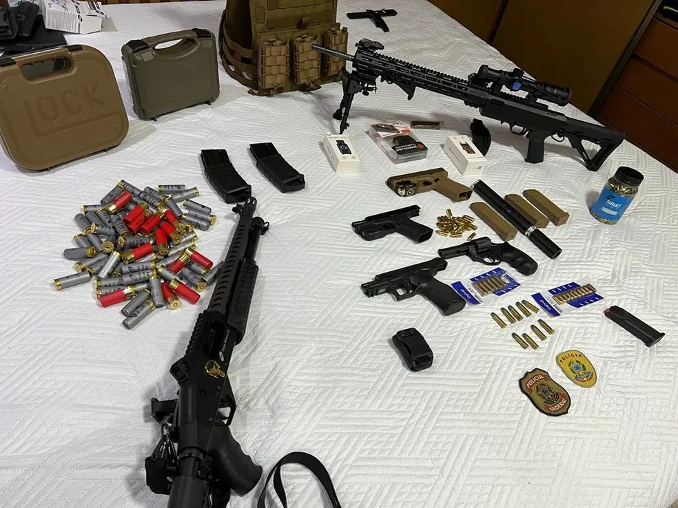 Acusado de ameaçar senador Randolfe Rodrigues é preso com arsenal de armas em Macapá