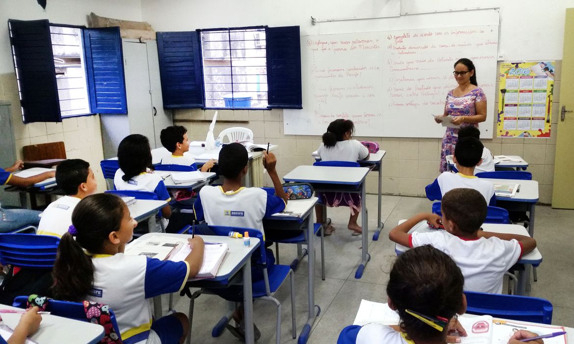 Lei que inclui cultura afro-brasileira nas escolas completou 20 anos nesta semana