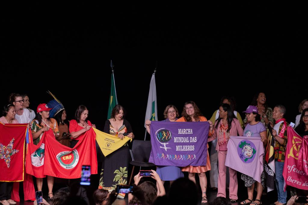 Em posse, ministra Cida Gonçalves diz que houve ‘destruição dos direitos das mulheres’ no último governo