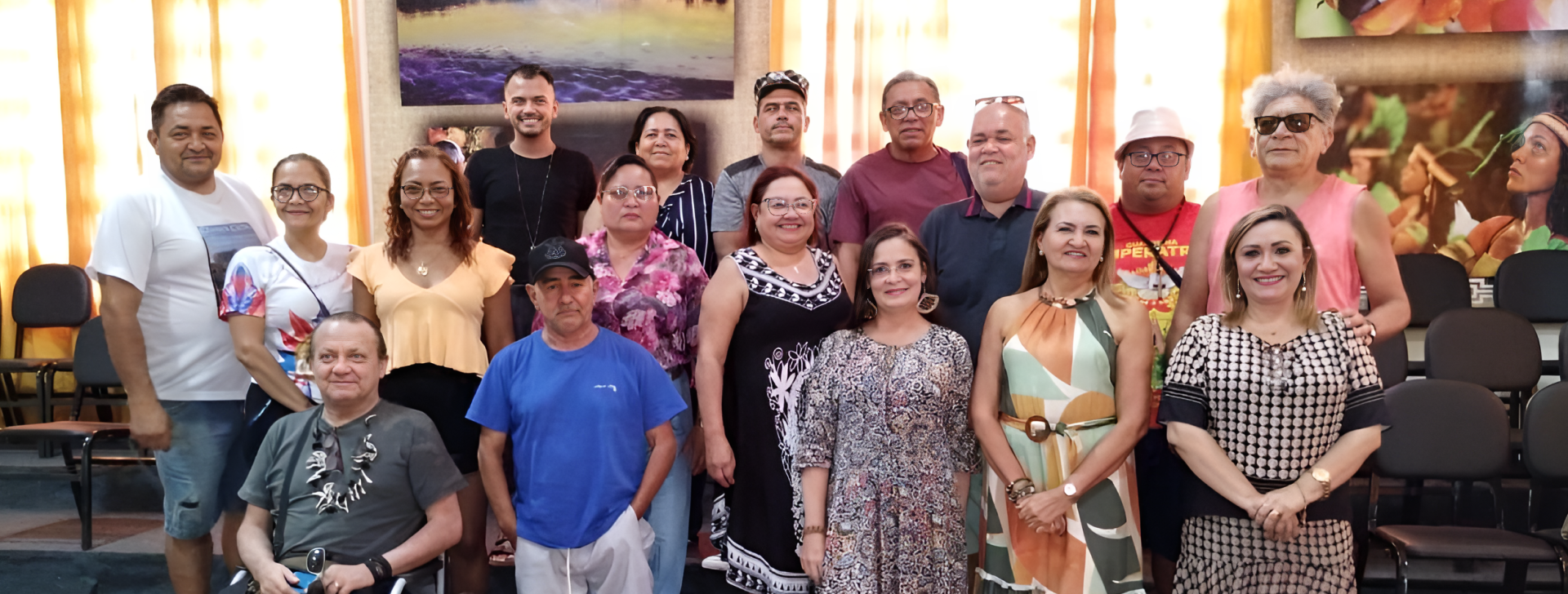 Academia de Letras de Maués empossa 15 acadêmicos e inaugura projeto ‘Um livro na sua viagem’