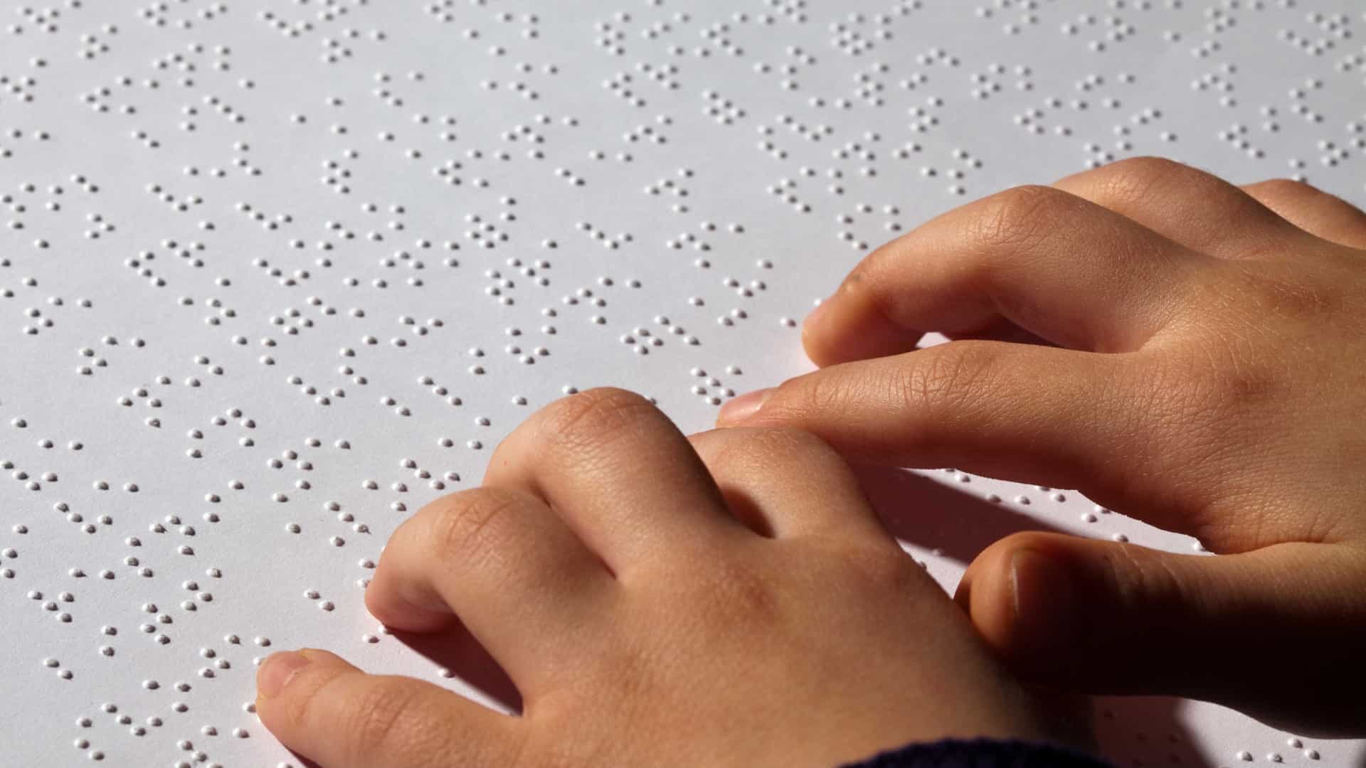 Dia Mundial do Braille: sistema de escrita e leitura para cegos foi criado há quase 200 anos