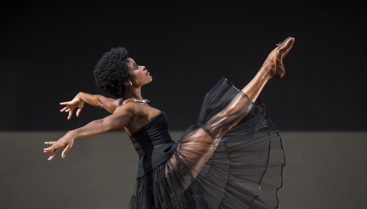 Nos EUA, bailarina Ingrid Silva afirma ter sofrido racismo; ‘fui questionada se era faxineira’