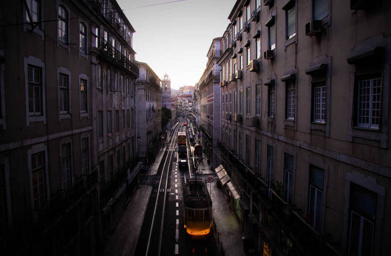 Rua São Paulo, na cidade de Lisboa, em Portugal (Zanone Fraissat/Arquivo Pessoal)