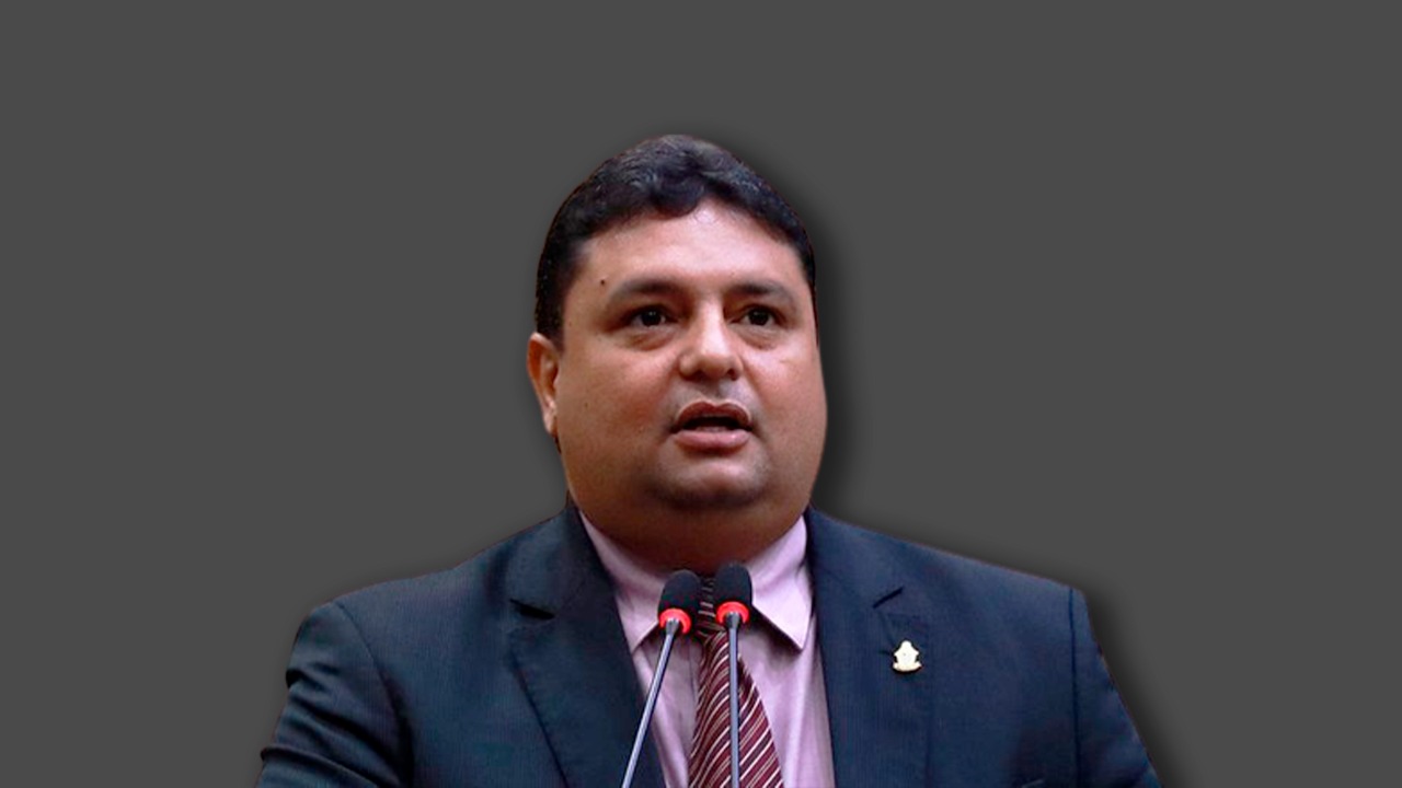 Em Manaus, presidente da Câmara dos Vereadores abre investigação após sumiço de livro histórico de posse