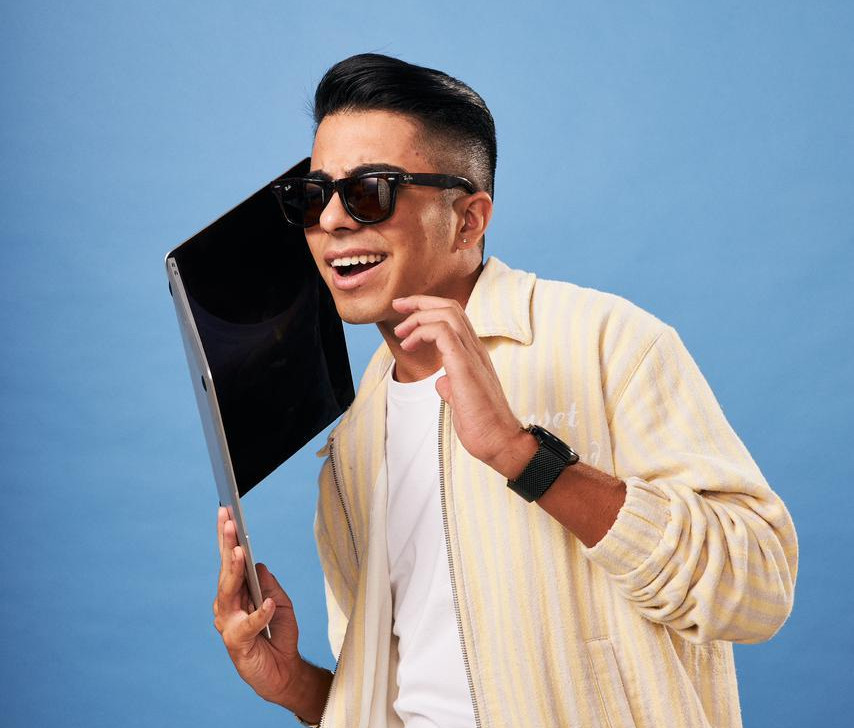 Amazonense Vinícius Areb realiza palestra sobre venda de conhecimento pela internet e estratégia digital