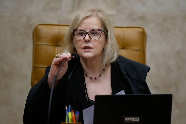 ‘Não destruíram o espírito da democracia’; Rosa Weber reabre STF e afirma que golpistas serão punidos