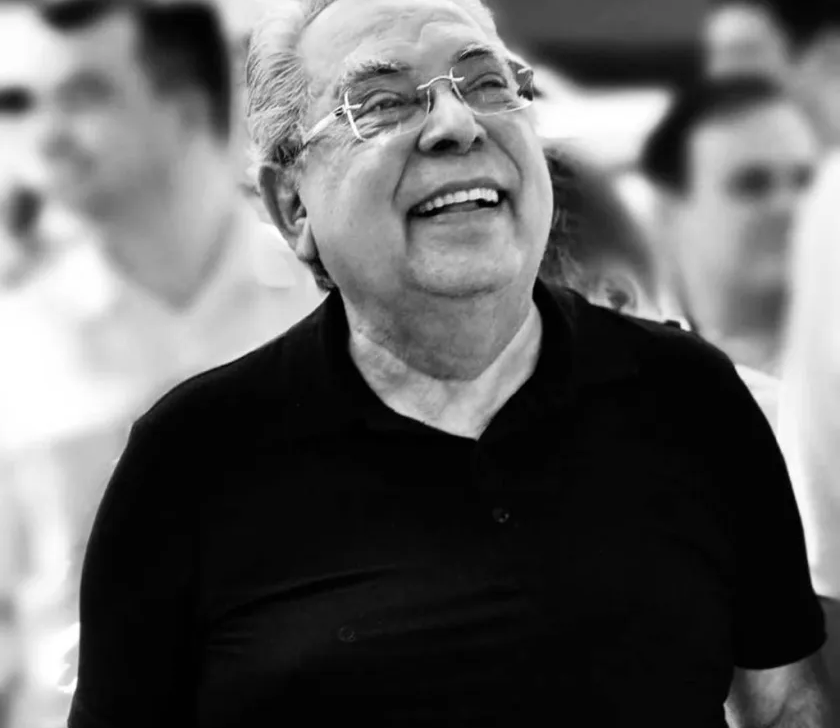 Despedida: velório do ex-governador Amazonino Mendes é aberto ao público