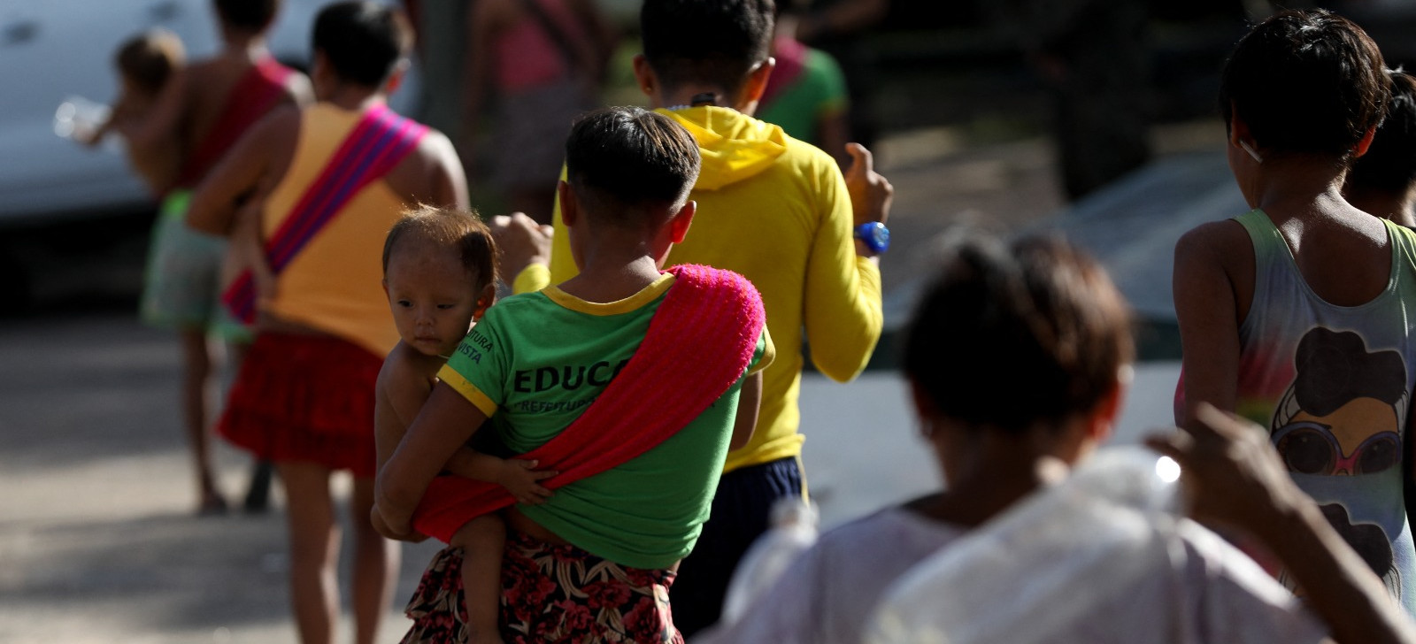 Conselho Indigenista apresenta denúncia de 30 meninas Yanomami grávidas de garimpeiros em Roraima