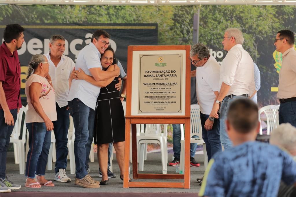 Governo do Amazonas entrega ramal Santa Maria