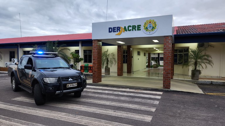 O Departamento Nacional Estradas Rodagem (Deracre) do Acre. (Divulgação/ Polícia Federal)