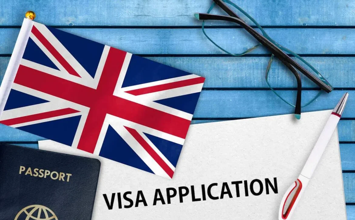 Governo britânico considera flexibilizar política de vistos diante da escassez de mão de obra