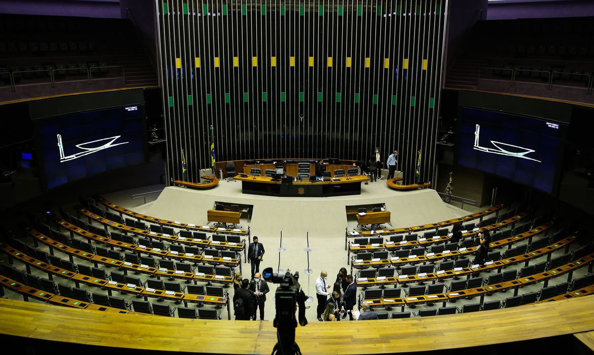 Câmara dos Deputados aprova PL que cria selo ‘Empresa Amiga da Mulher’