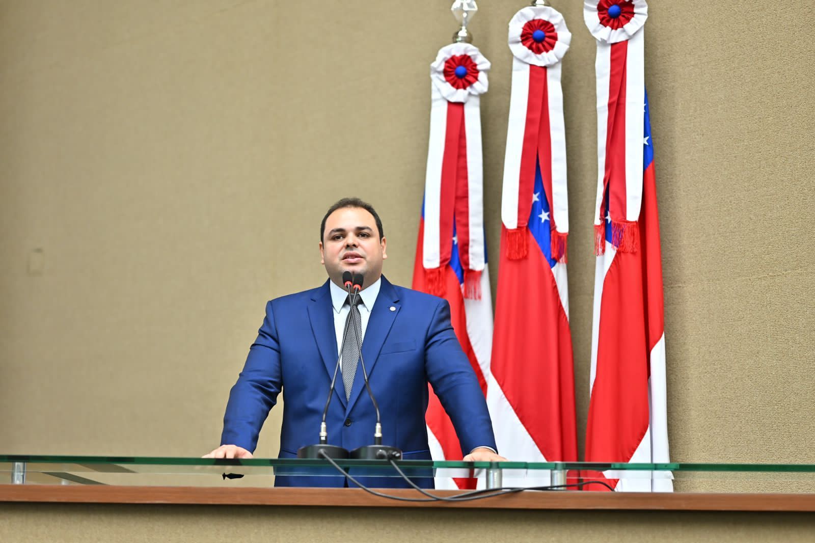 Presidente da Aleam, Roberto Cidade propõe projeto de apoio a crianças com câncer